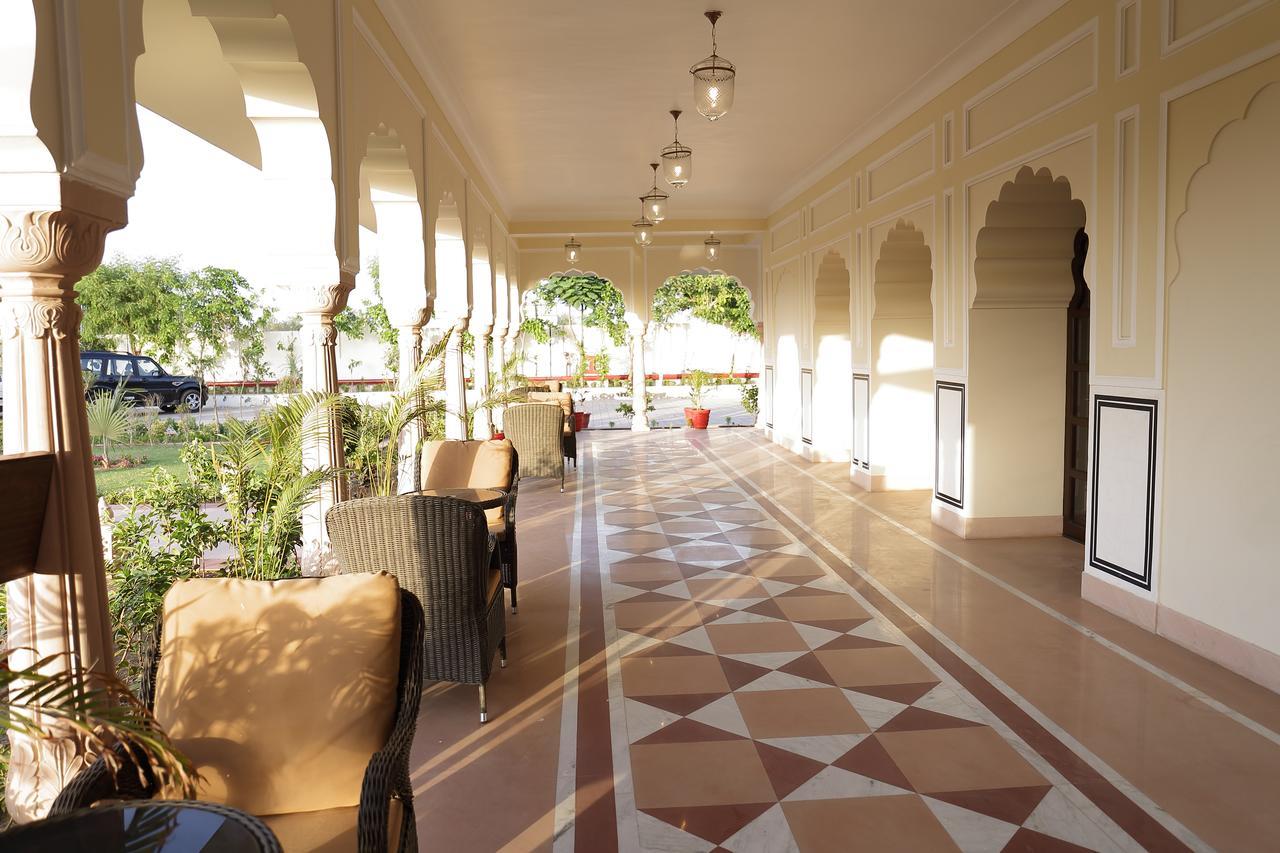 Laxmi Palace Dausa Exteriör bild